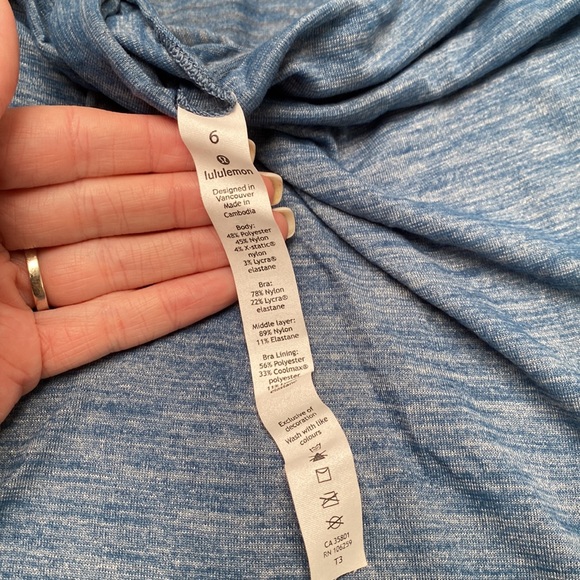Lululemon Athletica Workout Tank, Size 6 - Picture 7 of 8
